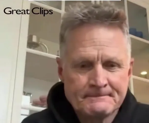 bob半岛体育官网-科尔：库里今天训练状态不错，打火箭复出不完全确定