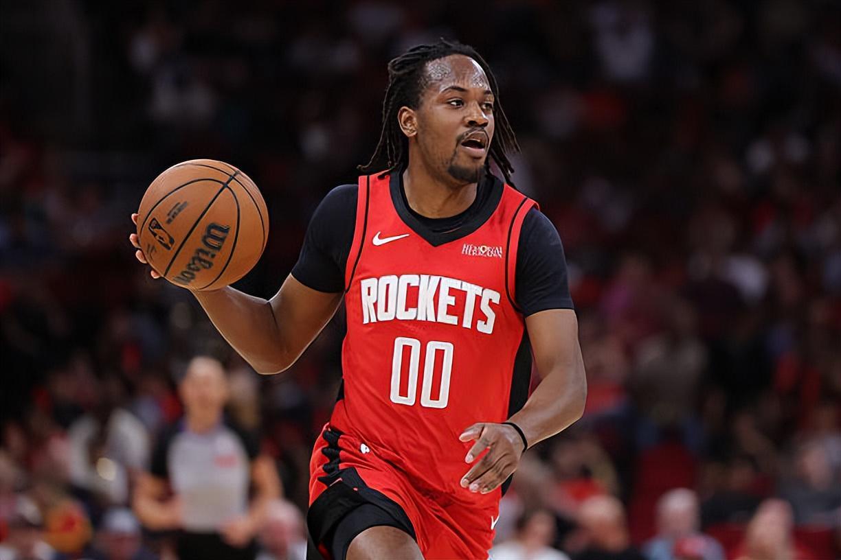 bob半岛体育平台-首秀中的表现相当不错！可惜火箭之前完全没有给他任何表现机会？